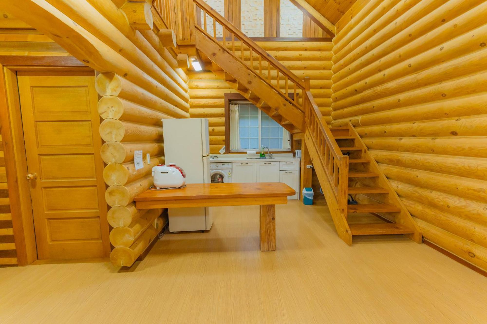 Jungmun Log Pension&Resort Seogwipo Exterior foto